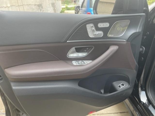 0D柴油版GLS最新价格90来万起售CQ