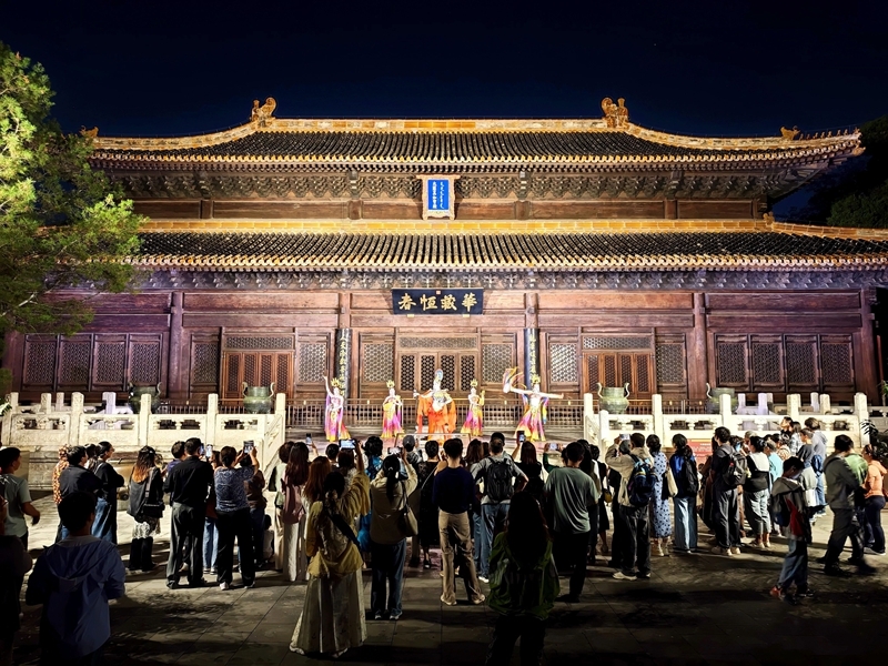 “人文”与“经济”辉映共生CQ9电子平台双节相遇！(图5)