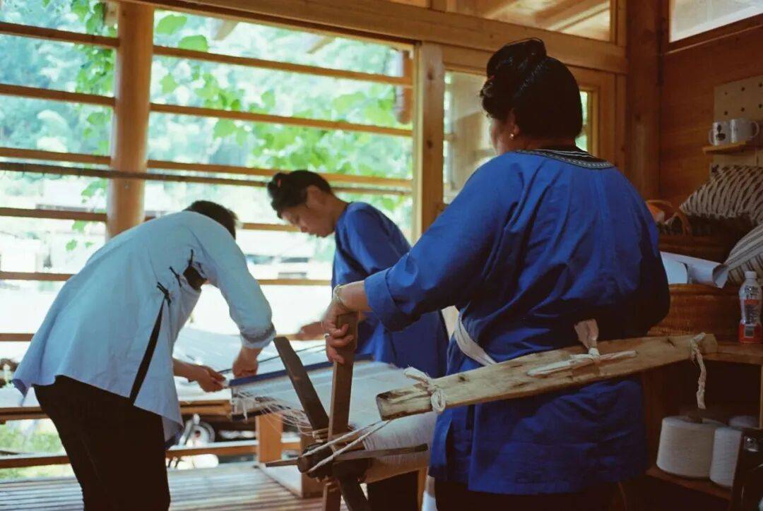 牌的新生意手作走进了城市里CQ9传奇电子7大民艺品(图5)